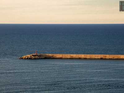A nord c�� solo l�Adriatico, con il suo blu intenso...
